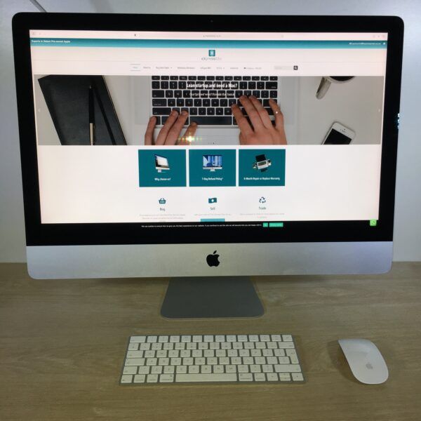 27-inch iMac 5K Retina Display (Late 2015) 3.3GHz Quad-Core i5 - 8GB RAM - 2TB Fusion Drive with 2GB Dedicated Graphics - Image 3