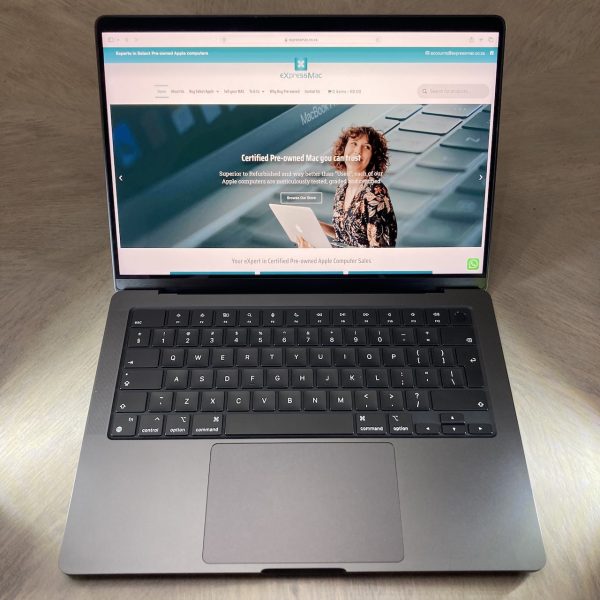 MacBook Pro 14-inch M4 Max 14-Core CPU, 32-Core GPU - 36GB RAM - 1TB SSD (2024) - Space Black - Grade A+ Certified Pre-owned (Apple Warranty) - Image 3