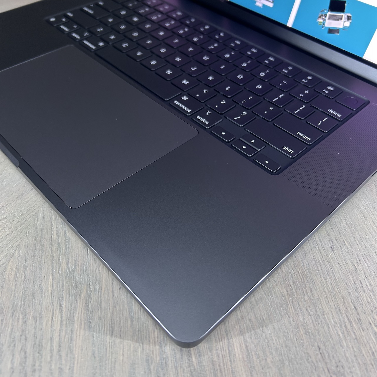 MacBook Pro 16-inch M4 Max 14-Core CPU, 32-Core GPU-36GB RAM-1TB SSD (2024) - Space Black - Grade A+ Certified Pre-owned (Very low Battery Cycle Count, Extended Warranty!) - Image 7