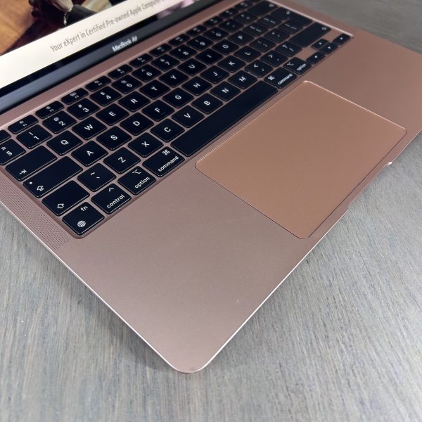 MacBook Air 13-inch M1 8-Core CPU, 7-Core GPU – 8GB Unified RAM