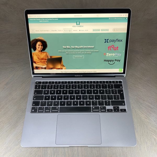 MacBook Air 13-inch M1 8-Core CPU, 8-Core GPU - 8GB Unified RAM - 512GB SSD - Space Grey - Grade A Certified Pre-owned (Larger Storage) - Image 3