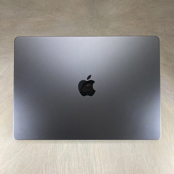 MacBook Pro 14-inch M3 Max 14-Core CPU, 30-Core GPU - 36GB RAM - 1TB SSD (2023) - Space Black - Grade A+ Certified Pre-owned - Image 9