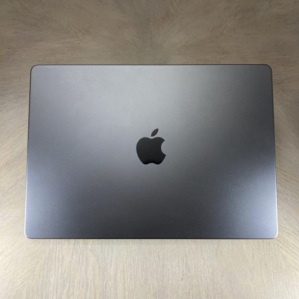 MacBook Pro 14-inch M3 Pro 11-Core CPU, 14-Core GPU-18GB RAM-512GB SSD (2023)- Space Black - Grade A+ Certified Pre-owned (Original Box) - Image 9
