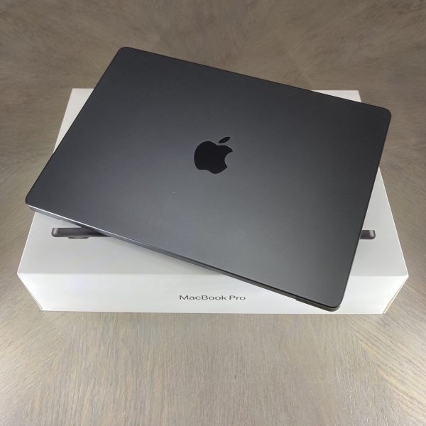 MacBook Pro 14-inch M3 Pro 11-Core CPU, 14-Core GPU-18GB RAM-512GB SSD (2023)- Space Black - Grade A+ Certified Pre-owned (Original Box) - Image 11
