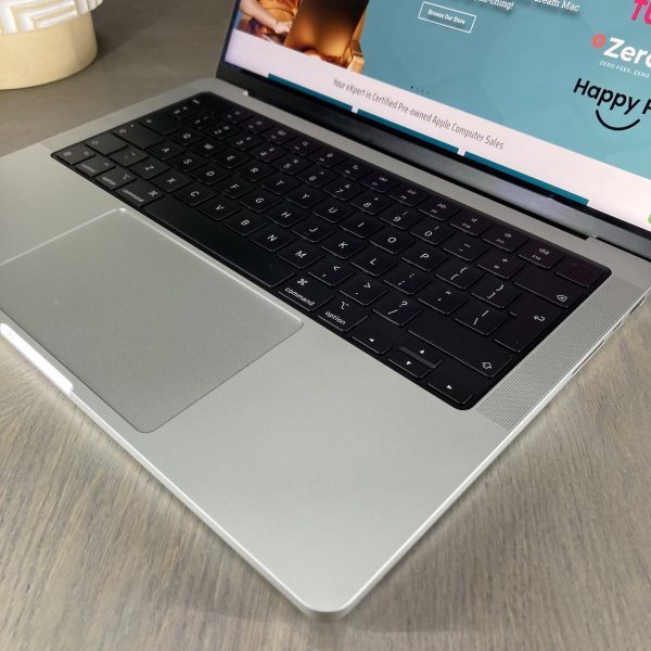 MacBook Pro 14-inch M4 10-Core CPU, 10-Core GPU - 16GB RAM - 1TB SSD (2024) - Silver - Grade A+ Certified Pre-owned (Low Cycle Count, Balance of Apple Warranty) - Image 7