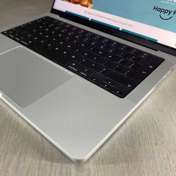 MacBook Pro 14-inch M4 10-Core CPU, 10-Core GPU - 24GB RAM - 1TB SSD (2024) - Silver - Grade A+ Certified Pre-owned (Demo unit, Mint Condition!) - Image 7