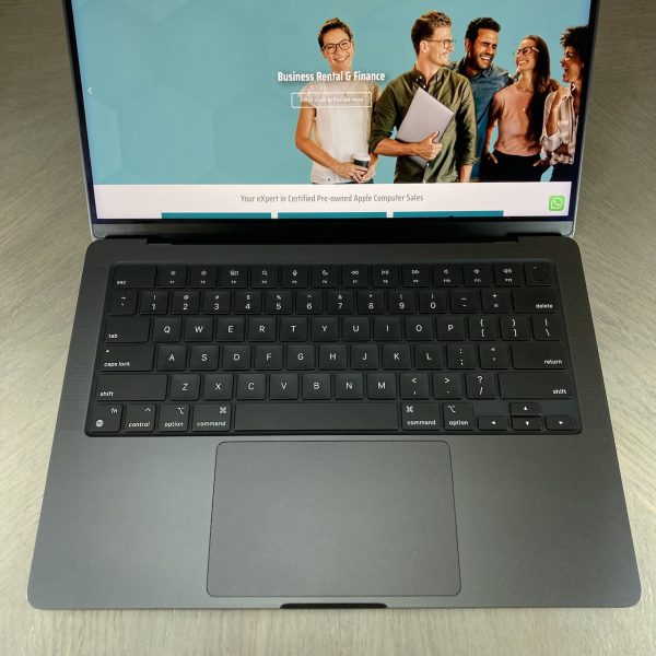 MacBook Pro 14-inch M4 Pro 14-Core CPU, 20-Core GPU - 48GB RAM - 2TB SSD (2024) - Space Black - Grade A+ Certified Pre-owned (Demo unit, Near Mint Condition!) - Image 4
