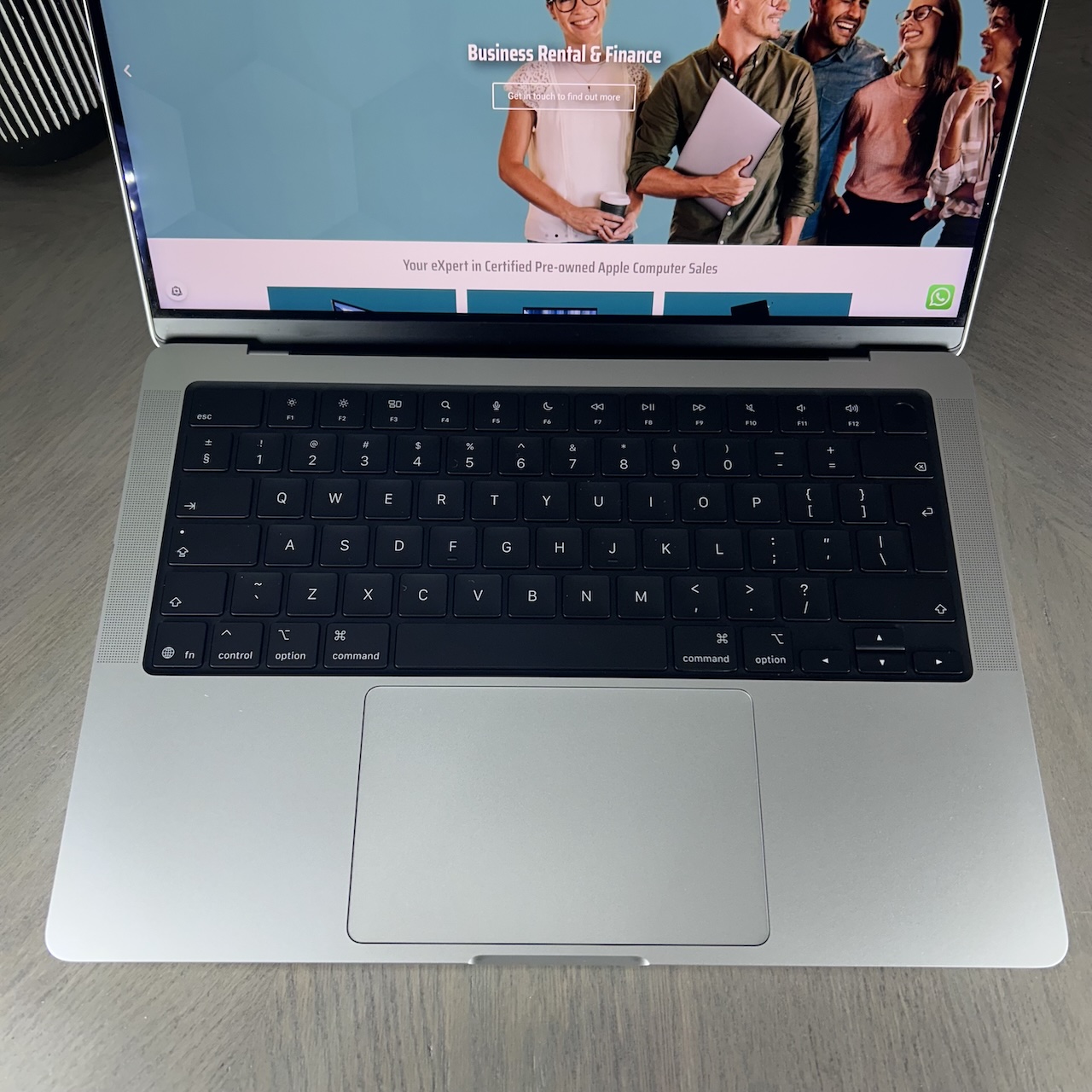 MacBook Pro 14-inch M5 10-Core CPU, 10-Core GPU-16GB RAM-512GB SSD (2025)- Silver - Grade A+ Certified Pre-owned (Balance of Apple Warranty!) - Image 4