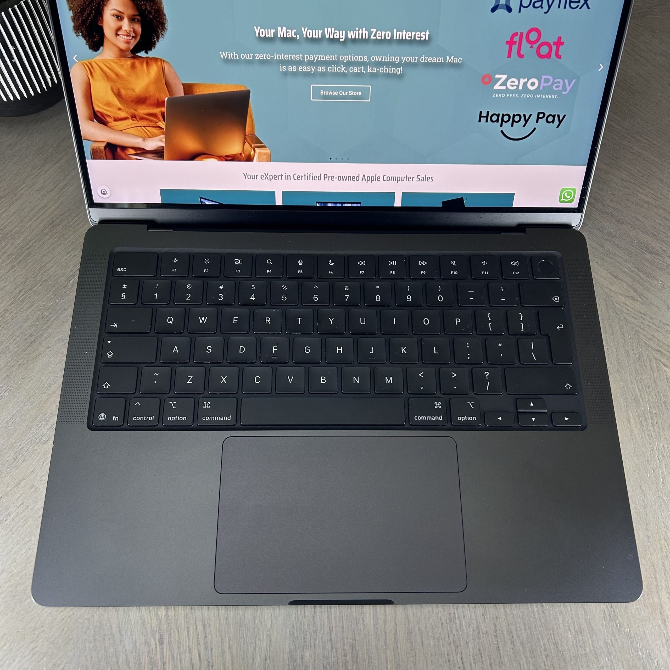 MacBook Pro 14-inch M5 10-Core CPU, 10-Core GPU-24GB RAM-1TB SSD (2025)- Space Black - Grade A+ Certified Pre-owned (Balance of Apple Warranty!) - Image 4